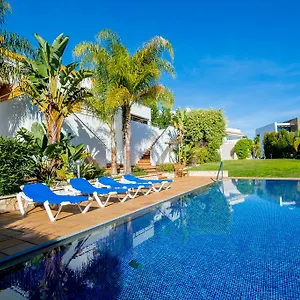 pine-tree-apartments-sesmarias.hotelaalgarve.com/